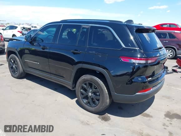 2023 Jeep Grand Cherokee Limited с VIN 1C4RJGBG7PC579147, выставлен на аукционе IAAI как лот 42140352 с пробегом 20 871 миль миль и . История ставок и продаж доступна на DreamBid. Изображение 3.
