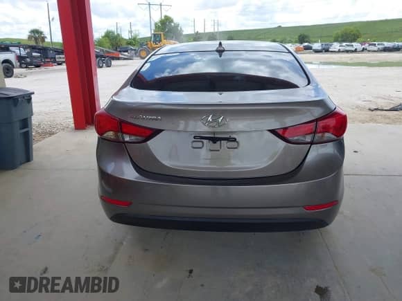 2016 Hyundai Elantra Value Edition с VIN 5NPDH4AE3GH671901, выставлен на аукционе IAAI как лот 43242759 с пробегом 106 865 миль миль и . История ставок и продаж доступна на DreamBid. Изображение 15.