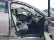 2010 Acura TL Technology с VIN 19UUA9F50AA007792, выставлен на аукционе IAAI как лот 43423943 с пробегом 83 563 миль миль и . История ставок и продаж доступна на DreamBid. Изображение 5.