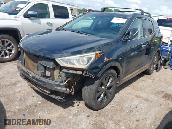 2017 Hyundai Santa Fe Ultimate с VIN 5XYZW4LA9HG481972, выставлен на аукционе IAAI как лот 42601243 с пробегом 102 131 миль миль и . История ставок и продаж доступна на DreamBid. Изображение 2.