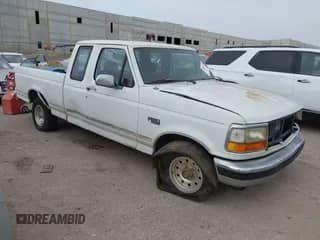 1994 Ford F-150 с VIN 1FTEX15N4RKC04121, выставлен на аукционе IAAI как лот 42639383 с пробегом Не указан миль и . История ставок и продаж доступна на DreamBid. Изображение 1.