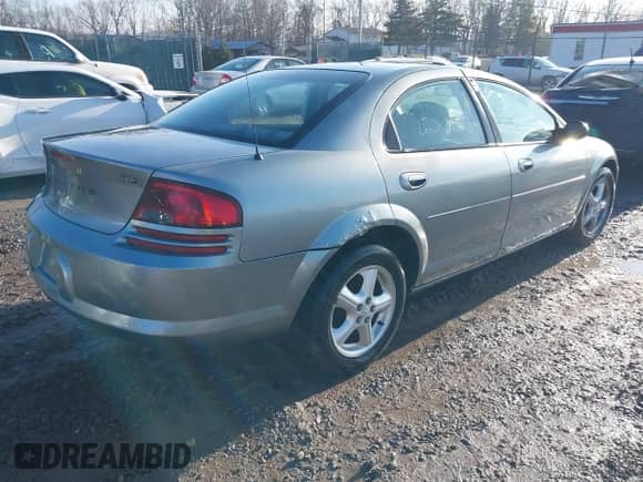 2006 Dodge Stratus SXT с VIN 1B3EL46X36N144213, выставлен на аукционе IAAI как лот 41499447 с пробегом 145 340 миль миль и . История ставок и продаж доступна на DreamBid. Изображение 4.