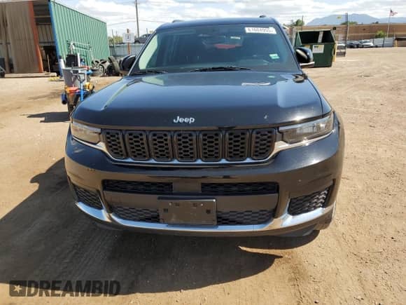 2022 Jeep Grand Cherokee Altitude with VIN 1C4RJKAG5N8611310, listed as a Copart auction lot 61604955 with 32,518 mi miles and Clean title. Bid and sale history available at DreamBid. Image 5.