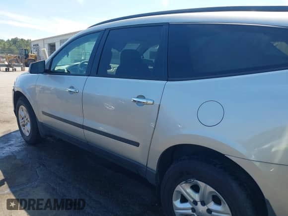 2016 Chevrolet Traverse LS с VIN 1GNKVFED4GJ290439, выставлен на аукционе IAAI как лот 42914428 с пробегом 126 294 миль миль и . История ставок и продаж доступна на DreamBid. Изображение 14.