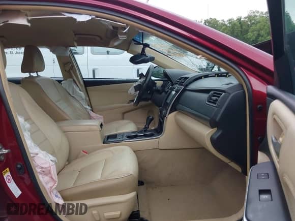 2017 Toyota Camry Hybrid LE с VIN 4T1BD1FK6HU216897, выставлен на аукционе IAAI как лот 42742592 с пробегом 153 716 миль миль и . История ставок и продаж доступна на DreamBid. Изображение 5.