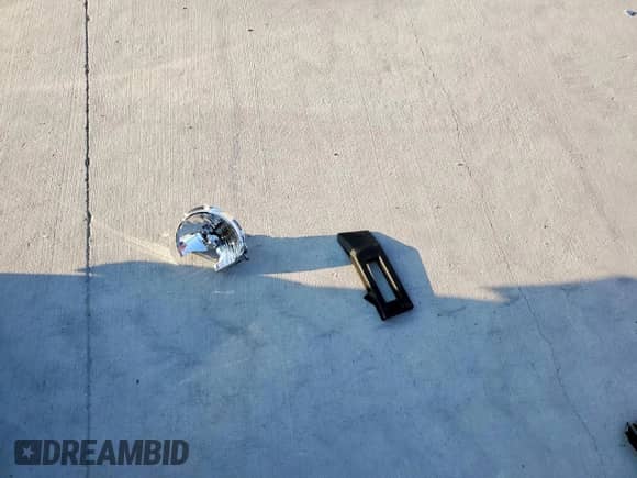 2007 Ford F-150 XL with VIN 1FTPX12V57KC13131, listed as a Copart auction lot 85271915 with 152,415 mi miles and Salvage title. Bid and sale history available at DreamBid. Image 12.