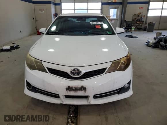 2013 Toyota Camry L with VIN 4T1BF1FK9DU267153, listed as a Copart auction lot 82703375 with 294,749 mi miles and Clean title. Bid and sale history available at DreamBid. Image 5.