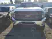2011 Chevrolet Silverado 2500HD LTZ z VIN 1GC1KYC83BF194344, wystawiony jako Copart lot #70787114 z przebiegiem 285 134 mil mil oraz Czysty tytuł • Clean title. Historia ofert i sprzedaży dostępna na DreamBid. Obrazek 5.