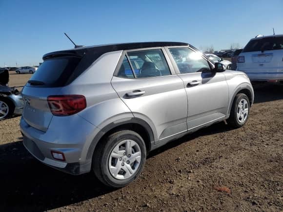 2024 Hyundai Venue SE с VIN KMHRB8A35RU311398, выставлен на аукционе Copart как лот 78067294 с пробегом 25 881 миль миль и Чистый • Clean title. История ставок и продаж доступна на DreamBid. Изображение 3.