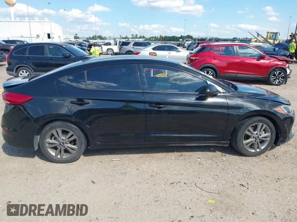 2018 Hyundai Elantra SEL с VIN 5NPD84LFXJH304037, выставлен на аукционе IAAI как лот 43312618 с пробегом 120 143 миль миль и . История ставок и продаж доступна на DreamBid. Изображение 13.