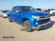 2022 Chevrolet Silverado 1500 LT с VIN 1GCPDDEK6NZ555512, выставлен на аукционе IAAI как лот 42497351 с пробегом 48 056 миль миль и . История ставок и продаж доступна на DreamBid. Изображение 1.