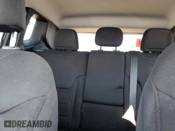 2018 Jeep Renegade Latitude with VIN ZACCJBBB4JPH61064, listed as a Copart auction lot 70741315 with 92,181 mi miles and Salvage title. Bid and sale history available at DreamBid. Image 10.