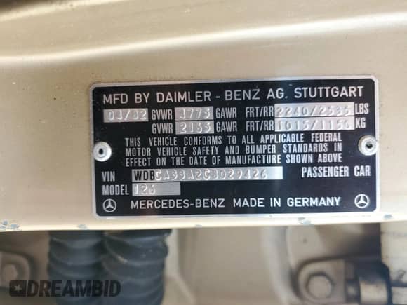 1982 Mercedes-Benz 380 с VIN WDBCA33A2CB029426, выставлен на аукционе Copart как лот 56716845 с пробегом 80 627 миль миль и Чистый • Clean title. История ставок и продаж доступна на DreamBid. Изображение 12.