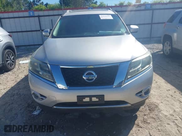 2015 Nissan Pathfinder S z VIN 5N1AR2MN2FC678019, wystawiony jako IAAI lot #43436107 z przebiegiem 155 739 mil mil oraz . Historia ofert i sprzedaży dostępna na DreamBid. Obrazek 13.
