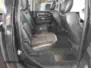 2014 Ram 1500 Laramie z VIN 1C6RR7NM2ES476528, wystawiony jako IAAI lot #42309574 z przebiegiem 150 307 mil mil oraz . Historia ofert i sprzedaży dostępna na DreamBid. Obrazek 8.