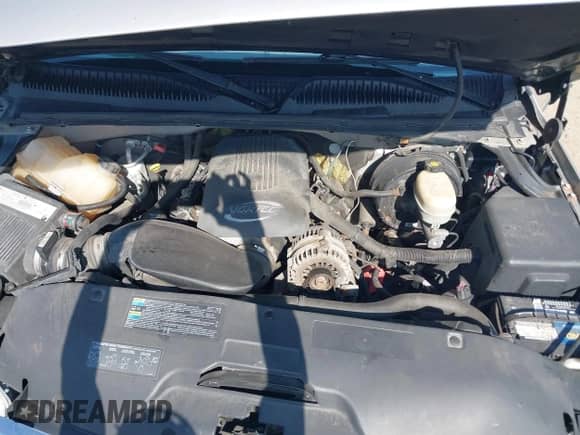 2005 GMC Sierra 1500 SLE with VIN 2GTEK13TX51348220, listed as a IAAI auction lot 42571838 with 169,841 mi miles and . Bid and sale history available at DreamBid. Image 10.