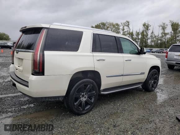 2015 Cadillac Escalade Luxury с VIN 1GYS4MKJ7FR687034, выставлен на аукционе Copart как лот 68878435 с пробегом 100 705 миль миль и Списание • Salvage title. История ставок и продаж доступна на DreamBid. Изображение 3.
