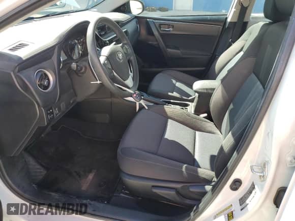 2019 Toyota Corolla L with VIN 5YFBURHE3KP905360, listed as a Copart auction lot 81968495 with 38,096 mi miles and Salvage title. Bid and sale history available at DreamBid. Image 7.