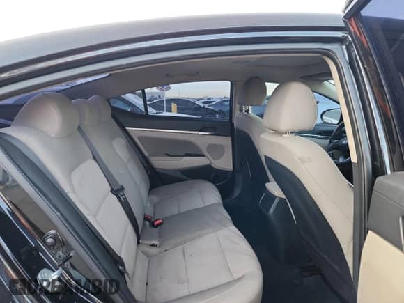 2020 Hyundai Elantra Value Edition z VIN 5NPD84LF5LH536595, wystawiony jako Copart lot #86671065 z przebiegiem 82 006 mil mil oraz Szkoda całkowita • Salvage title. Historia ofert i sprzedaży dostępna na DreamBid. Obrazek 10.