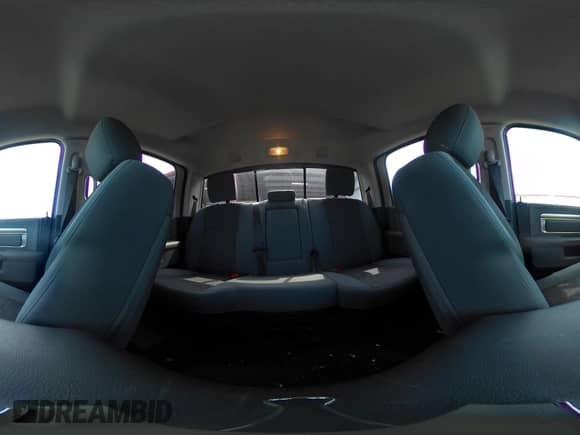 2015 Ram 1500 Outdoorsman z VIN 1C6RR7LT7FS622353, wystawiony jako IAAI lot #43201136 z przebiegiem 109 157 mil mil oraz . Historia ofert i sprzedaży dostępna na DreamBid. Obrazek 18.