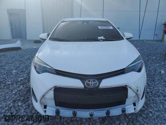 2019 Toyota Corolla XLE z VIN 5YFBURHE8KP909761, wystawiony jako Copart lot #54920985 z przebiegiem 65 600 mil mil oraz Szkoda całkowita • Salvage title. Historia ofert i sprzedaży dostępna na DreamBid. Obrazek 5.