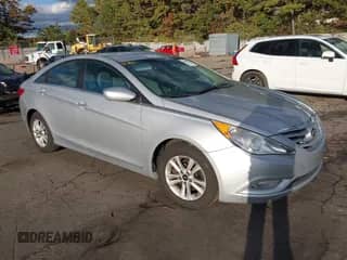 2013 Hyundai Sonata GLS with VIN 5NPEB4AC8DH767314, listed as a IAAI auction lot 43489577 with 65,402 mi miles and . Bid and sale history available at DreamBid. Image 1.