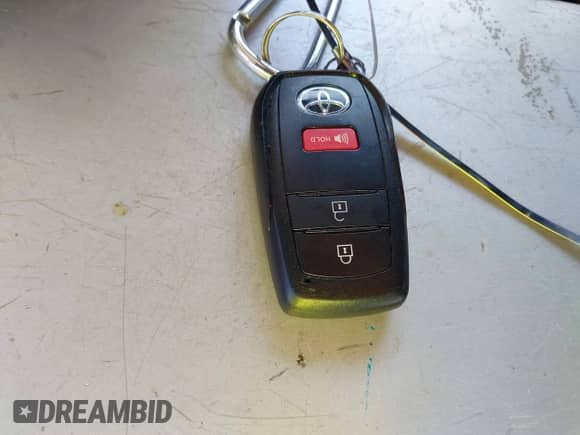 2024 Toyota Tacoma TRD Off Road with VIN 3TMLB5JN8RM074856, listed as a IAAI auction lot 43139396 with 8,137 mi miles and . Bid and sale history available at DreamBid. Image 11.