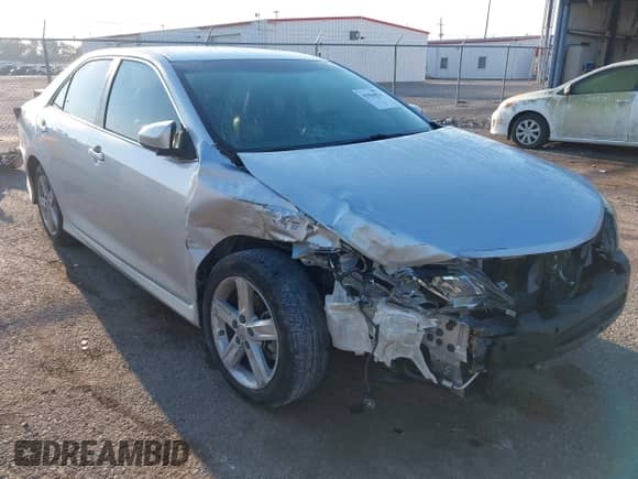 2014 Toyota Camry SE with VIN 4T1BF1FK1EU373422, listed as a IAAI auction lot 42950878 with 159,470 mi miles and . Bid and sale history available at DreamBid. Image 1.