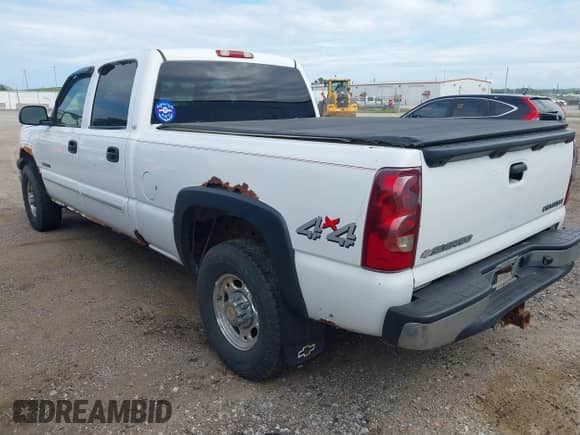 2003 Chevrolet Silverado 1500HD LS с VIN 1GCGK13U73F119307, выставлен на аукционе IAAI как лот 42978390 с пробегом 178 681 миль миль и . История ставок и продаж доступна на DreamBid. Изображение 3.