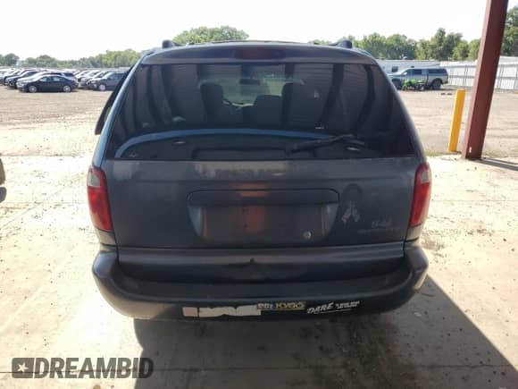 2001 Dodge Caravan Sport z VIN 2B4GP44321R318342, wystawiony jako Copart lot #67963175 z przebiegiem 159 481 mil mil oraz Czysty tytuł • Clean title. Historia ofert i sprzedaży dostępna na DreamBid. Obrazek 6.