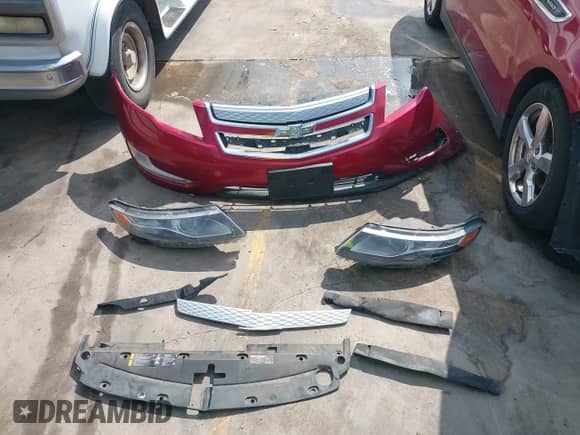 2014 Chevrolet Volt z VIN 1G1RD6E47EU144728, wystawiony jako IAAI lot #42295923 z przebiegiem 236 921 mil mil oraz . Historia ofert i sprzedaży dostępna na DreamBid. Obrazek 12.