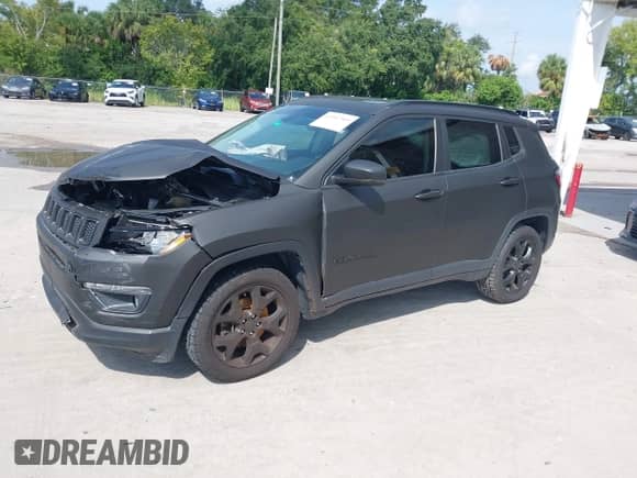 2018 Jeep Compass Limited z VIN 3C4NJDCB1JT130963, wystawiony jako IAAI lot #43107905 z przebiegiem 59 200 mil mil oraz . Historia ofert i sprzedaży dostępna na DreamBid. Obrazek 17.