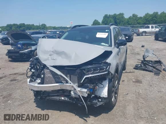 2023 Kia Sorento X-Line SX Prestige with VIN 5XYRKDLF1PG251669, listed as a IAAI auction lot 42343406 with 15,000 mi miles and . Bid and sale history available at DreamBid. Image 12.