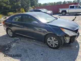 2011 Hyundai Sonata GLS z VIN 5NPEB4AC0BH261652, wystawiony jako Copart lot #84201845 z przebiegiem 175 970 mil mil oraz Szkoda całkowita • Salvage title. Historia ofert i sprzedaży dostępna na DreamBid. Obrazek 4.