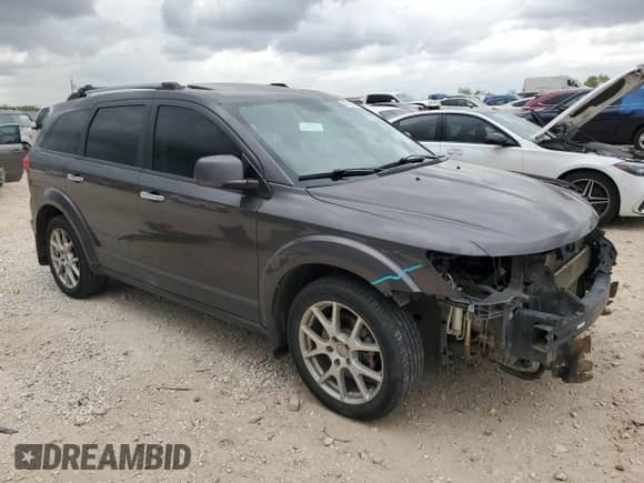 2017 Dodge Journey GT with VIN 3C4PDDFG8HT685314, listed as a Copart auction lot 49165555 with 115,395 mi miles and Salvage title. Bid and sale history available at DreamBid. Image 4.