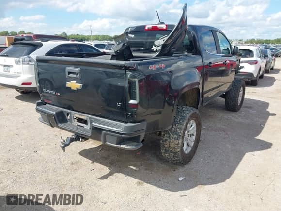 2020 Chevrolet Colorado 4WD LT with VIN 1GCGTCEN5L1188881, listed as a IAAI auction lot 43280975 with 110,192 mi miles and . Bid and sale history available at DreamBid. Image 4.