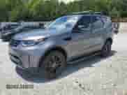 2017 Land Rover Discovery HSE with VIN SALRRBBK3HA019521, listed as a Copart auction lot 55672455 with 136,028 mi miles and Clean title. Bid and sale history available at DreamBid. Image 1.