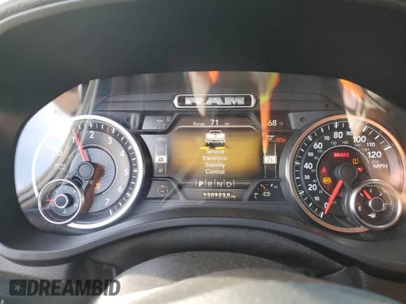 2020 Ram 1500 Laramie с VIN 1C6SRFDT1LN263036, выставлен на аукционе Copart как лот 48560655 с пробегом 130 923 миль миль и Списание • Salvage title. История ставок и продаж доступна на DreamBid. Изображение 9.