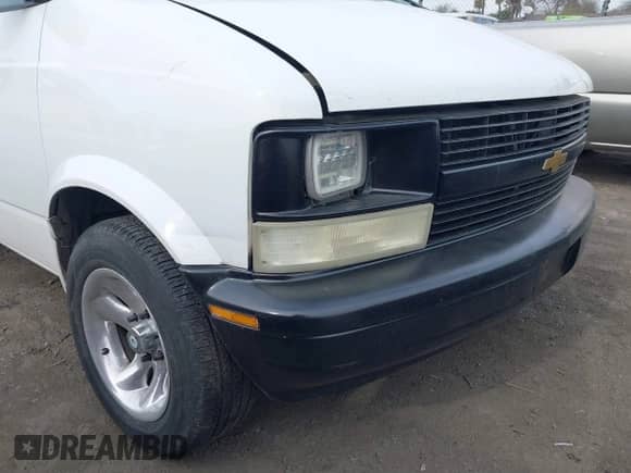 2003 Chevrolet Astro Cargo с VIN 1GCDM19X43B125281, выставлен на аукционе IAAI как лот 41670414 с пробегом 272 733 миль миль и . История ставок и продаж доступна на DreamBid. Изображение 13.