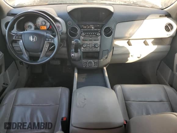 2014 Honda Pilot Touring with VIN 5FNYF3H94EB026728, listed as a Copart auction lot 81442525 with 144,446 mi miles and Salvage title. Bid and sale history available at DreamBid. Image 8.