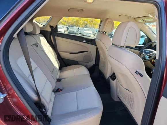 2017 Hyundai Tucson Sport с VIN KM8J33A20HU332436, выставлен на аукционе Copart как лот 87059975 с пробегом 91 352 миль миль и Списание • Salvage title. История ставок и продаж доступна на DreamBid. Изображение 11.