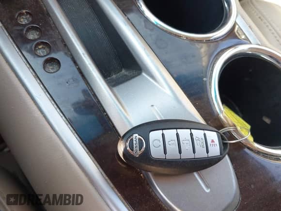 2014 Nissan Pathfinder Platinum with VIN 5N1AR2MN5EC613793, listed as a IAAI auction lot 42957803 with 202,264 mi miles and . Bid and sale history available at DreamBid. Image 11.