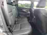 2018 Nissan Murano SV z VIN 5N1AZ2MH3JN191662, wystawiony jako Copart lot #80585425 z przebiegiem 42 300 mil mil oraz Szkoda całkowita • Salvage title. Historia ofert i sprzedaży dostępna na DreamBid. Obrazek 11.