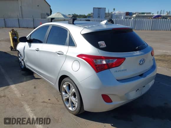2013 Hyundai Elantra с VIN KMHD35LEXDU152326, выставлен на аукционе IAAI как лот 42797059 с пробегом 112 638 миль миль и . История ставок и продаж доступна на DreamBid. Изображение 3.