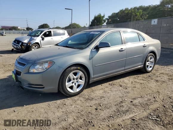 2009 Chevrolet Malibu 1LT с VIN 1G1ZH57B09F128424, выставлен на аукционе Copart как лот 69096395 с пробегом 126 461 миль миль и Списание • Salvage title. История ставок и продаж доступна на DreamBid. Изображение 1.