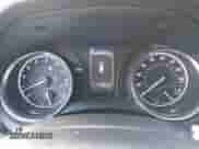 2019 Toyota Camry SE z VIN 4T1B11HK7KU827762, wystawiony jako IAAI lot #43355040 z przebiegiem 111 335 mil mil oraz . Historia ofert i sprzedaży dostępna na DreamBid. Obrazek 7.