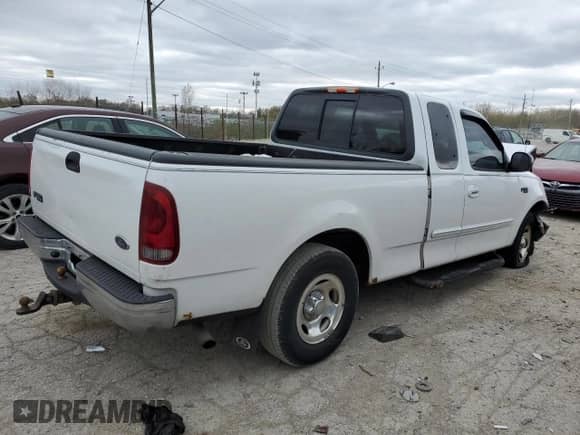 2001 Ford F-150 XL with VIN 1FTZX17201NC02616, listed as a Copart auction lot 52849795 with Not provided miles and Clean title. Bid and sale history available at DreamBid. Image 3.
