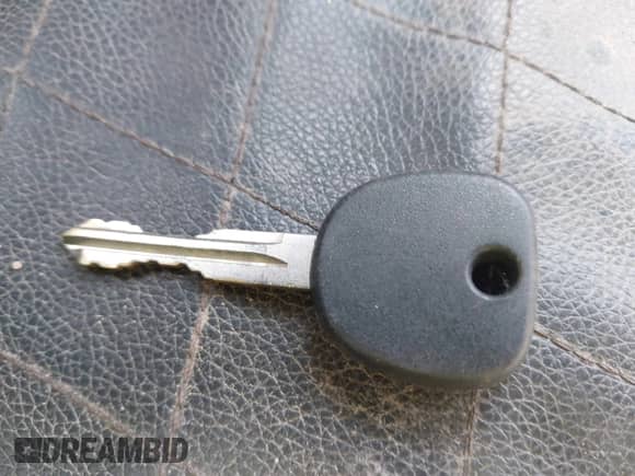 2011 Chevrolet Traverse 2LT z VIN 1GNKVJED5BJ112308, wystawiony jako IAAI lot #43008167 z przebiegiem 164 022 mil mil oraz . Historia ofert i sprzedaży dostępna na DreamBid. Obrazek 11.