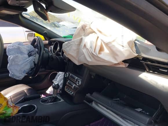 2021 Ford Mustang EcoBoost с VIN 1FATP8UH4M5110331, выставлен на аукционе IAAI как лот 42482803 с пробегом 78 858 миль миль и . История ставок и продаж доступна на DreamBid. Изображение 5.