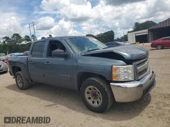 2012 Chevrolet Silverado 1500 LS z VIN 3GCPCREA6CG127217, wystawiony jako Copart lot #68337325 z przebiegiem Nie podano mil oraz Szkoda całkowita • Salvage title. Historia ofert i sprzedaży dostępna na DreamBid. Obrazek 4.